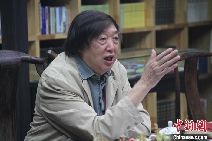 步入“80后” 冯骥才:人生感受才更丰厚